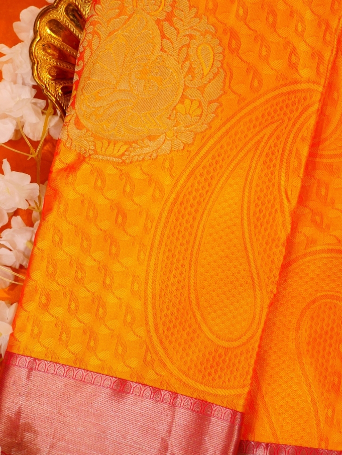 CHANDERI PATTU